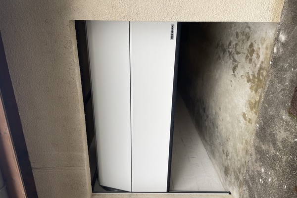 Remplacement d'une porte basculante manuelle - Poisy - 74330 Haute Savoie